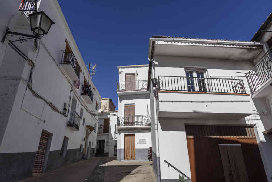 Granada - la Alpujarra 101 - Trévelez.jpg